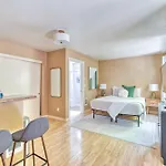 Stay Portland Collection - Peaceful Johns Landing Studio - Near Ohsu