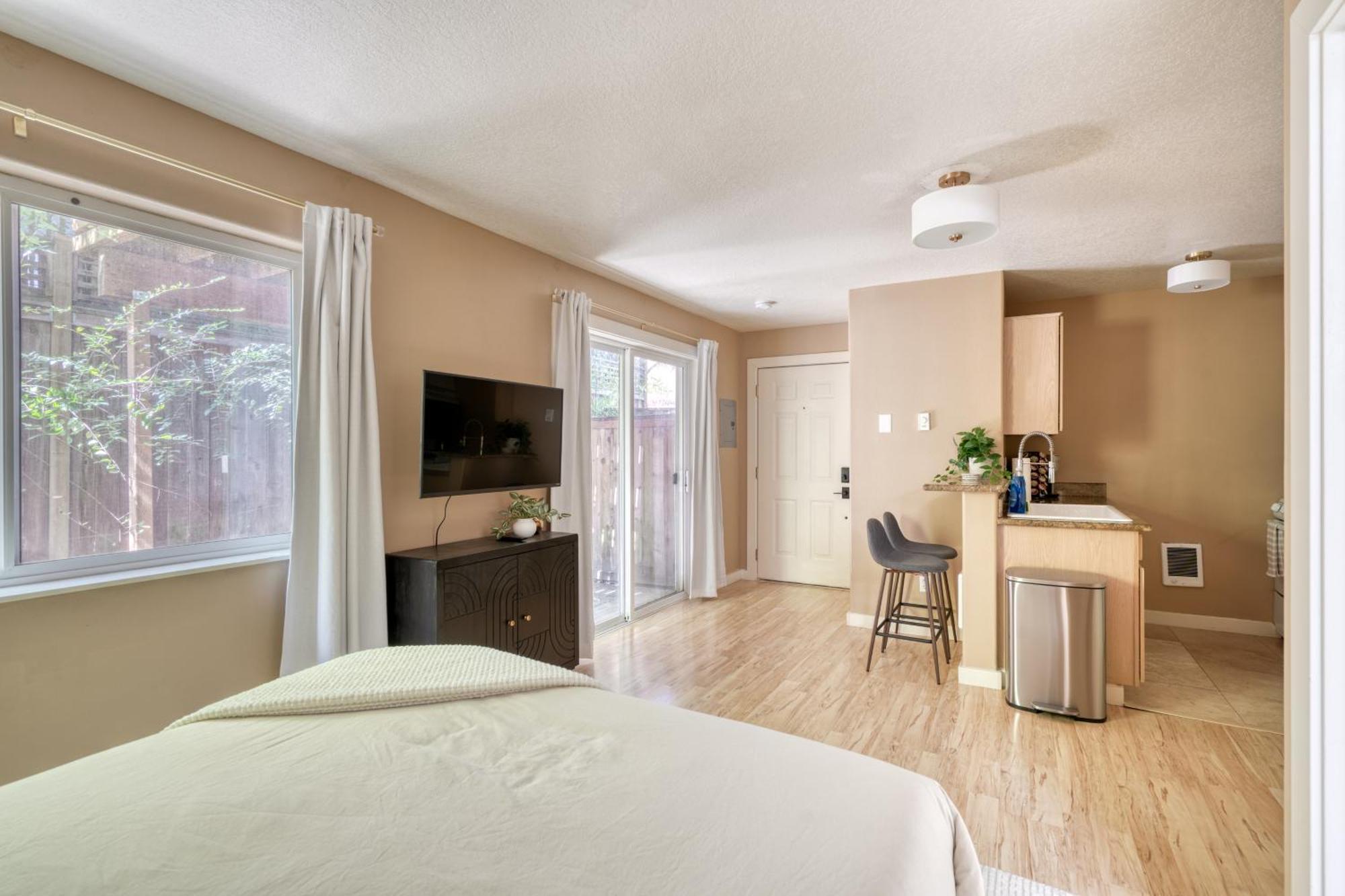 Holiday home Collection - Peaceful Johns Landing - Near Ohsu Portland